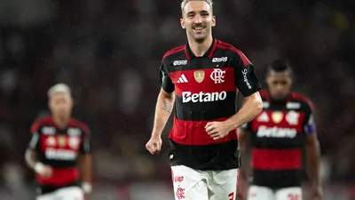 CBF quer Ancelotti até e planeja anúncio na convocação de maio