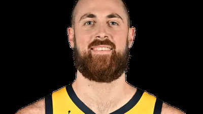 Jay Huff e a camisa 30 do Pacers — o pivô que busca seu espaço na NBA