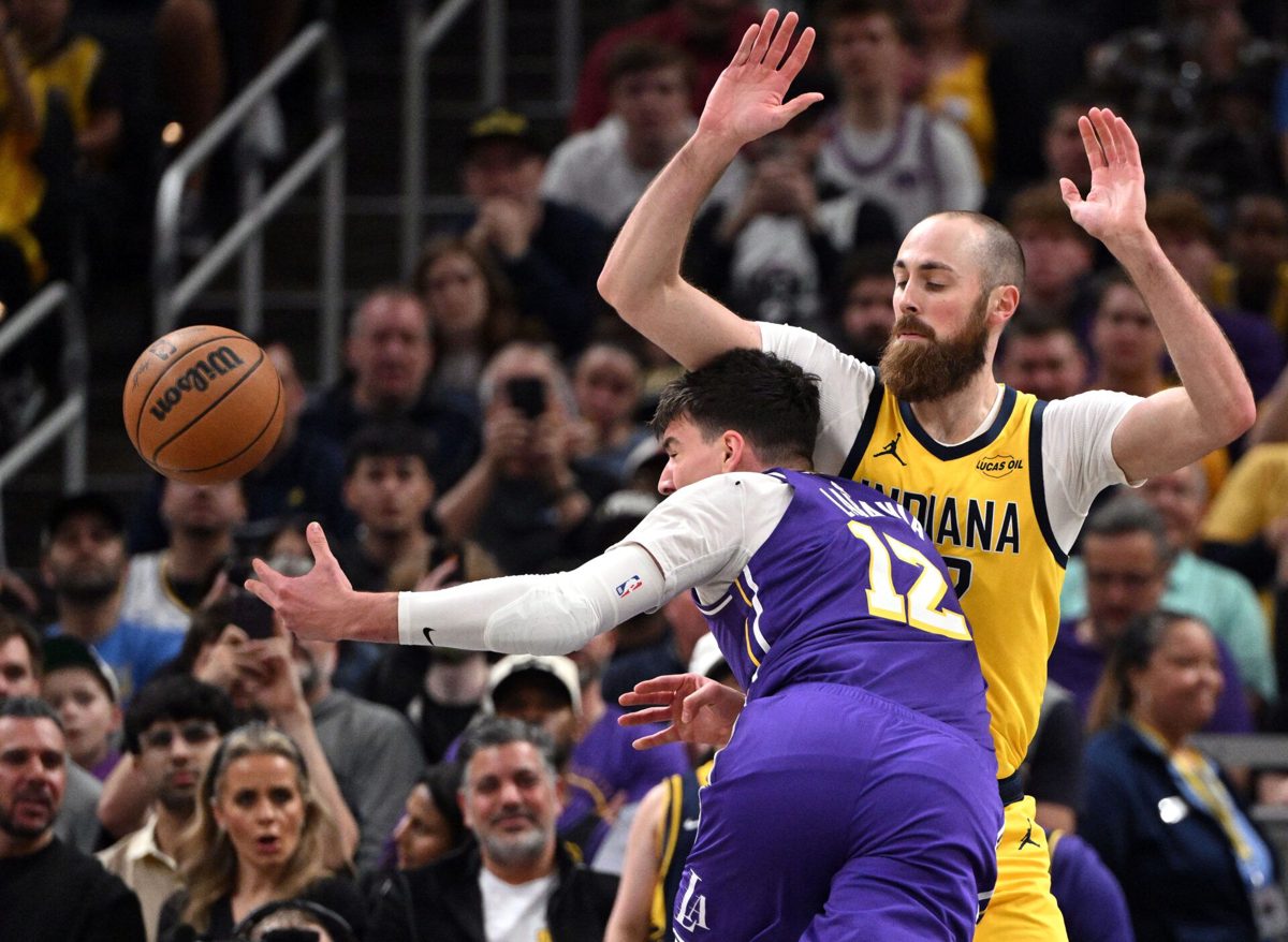Formação e chegada ao profissionalismo Jay Huff e a camisa 30 do Pacers — o piv