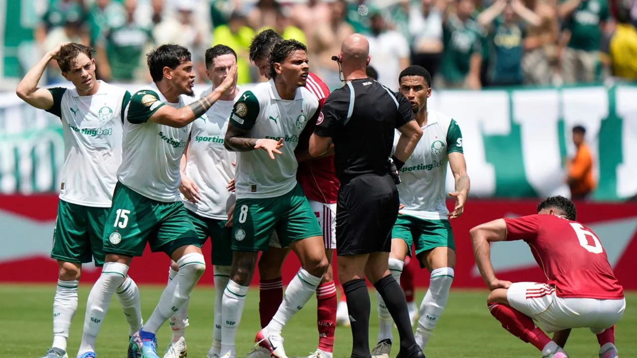 Leila Pereira, presidente do Palmeiras, em entrevista sobre a saída do clube da Libra