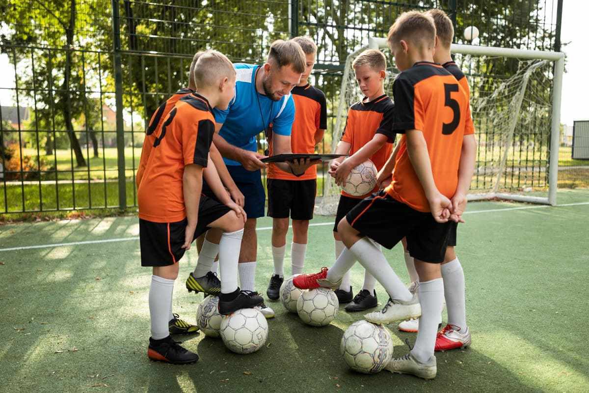 De onde surgiu o VAR VAR no futebol explicado de uma vez por