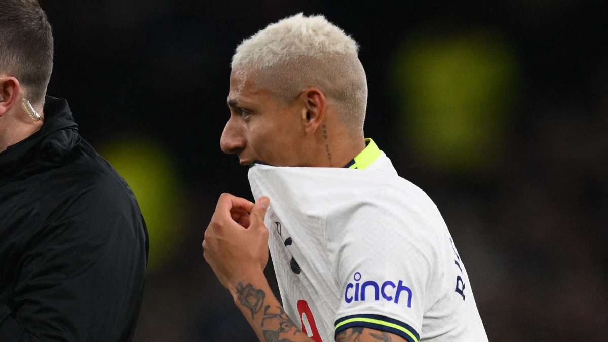 Tottenham e o jejum que assombrou Birmingham Villa Park decide destinos europeus