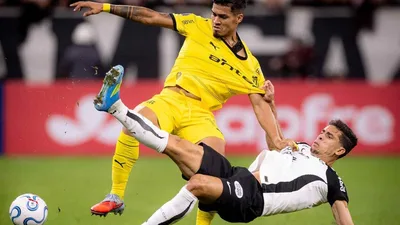 Dívida de R$ 40 milhões com Memphis ameaça renovação no Corinthians