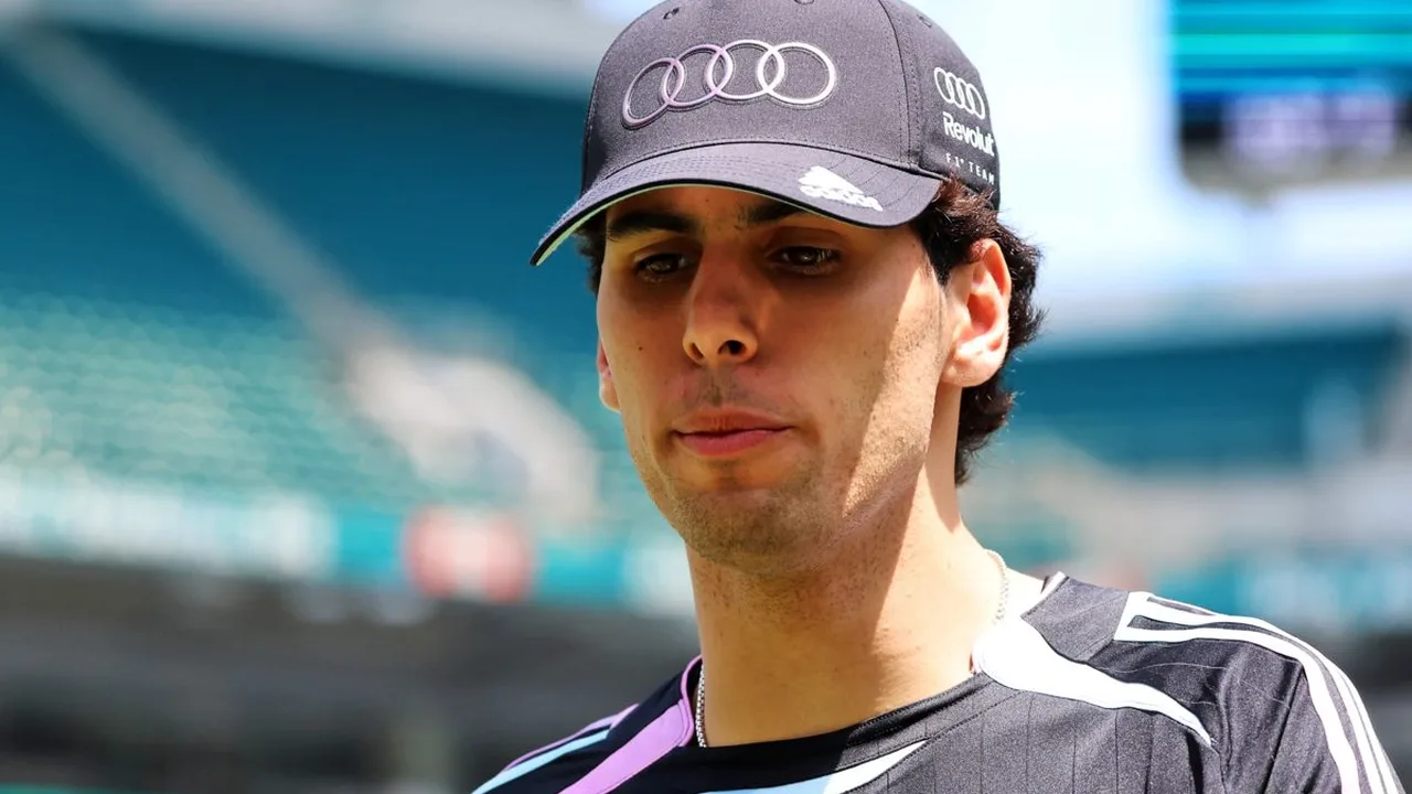 Gabriel Bortoleto na Sauber durante a classificação sprint do GP de Miami 2026