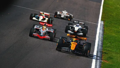 Norris derruba Antonelli em Miami com McLaren renovada