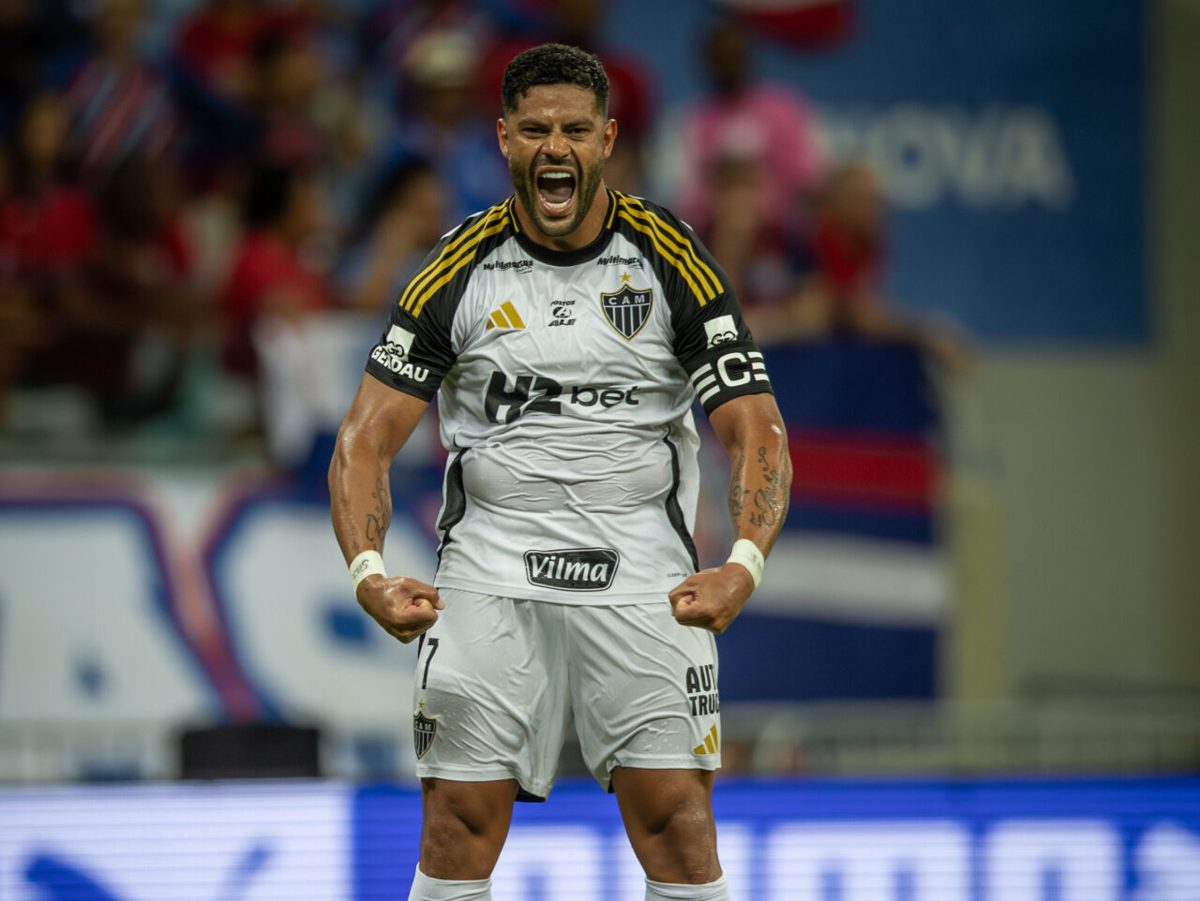 Quem se beneficia diretamente Hulk troca o Galo pelo Flu e reacende de