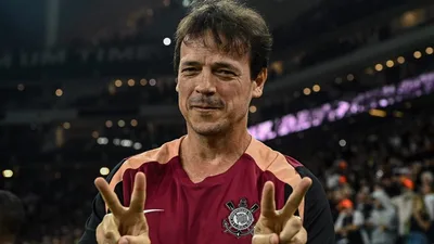 Menos bola, mais resultado — o Corinthians que Diniz nunca havia treinado