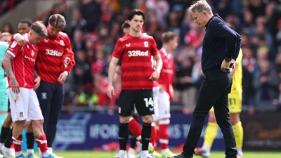 Wrexham fica fora dos playoffs e vê plano financeiro virar cálculo de danos