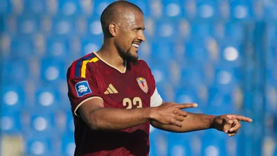 88 — o número que Delvin Alfonzo carrega como promessa e peso no Caracas