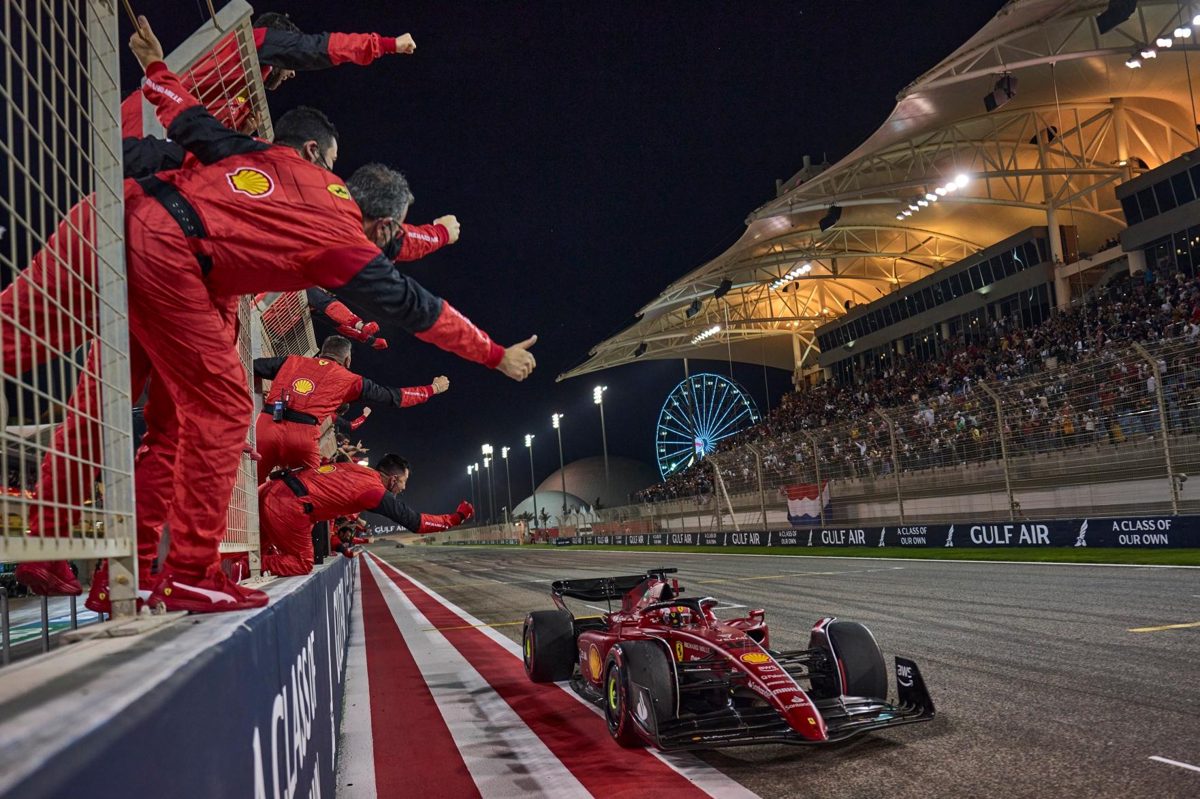 O que dizem os envolvidos Verstappen devolve posição, reclama dos