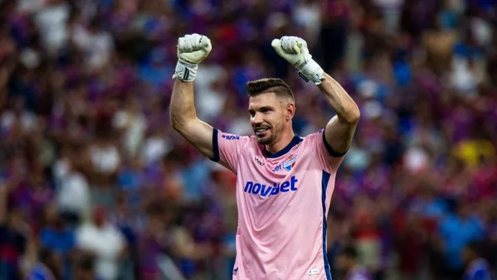 João Ricardo, goleiro do Fortaleza, com a camisa 1 durante partida do Brasileirão Série A 2026