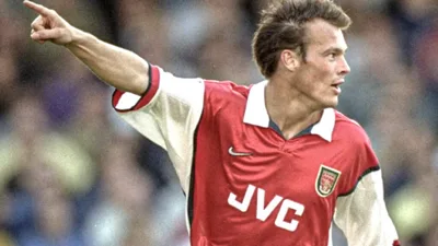F. Ljungberg, o treinador que formou gerações antes de se provar no banco