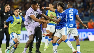 A briga que parou o Mineirão e entrou para a história do futebol brasileiro
