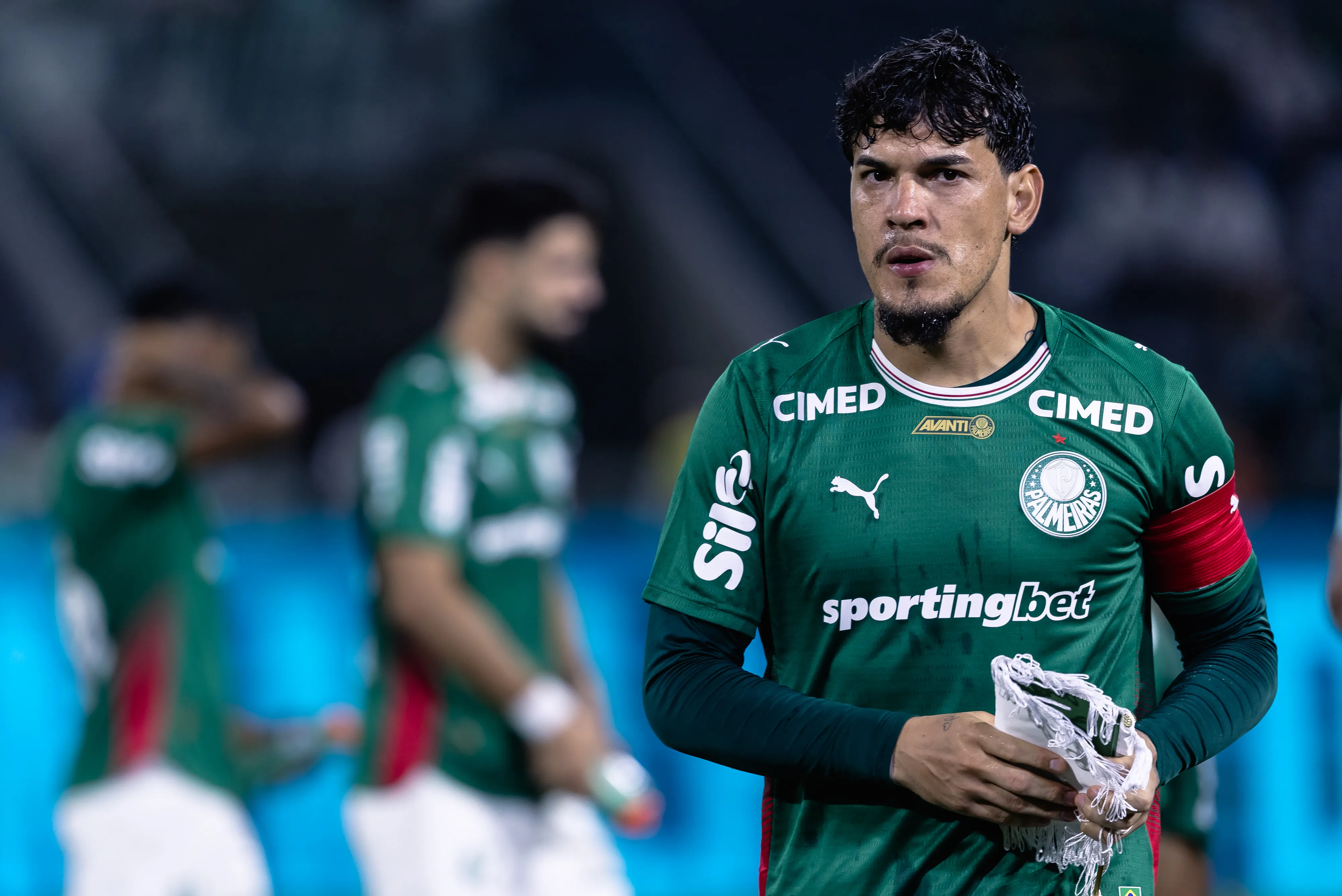 A cena Abel tem 1 ponto de diferença para decid