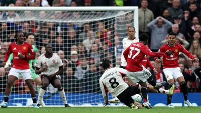 Matheus Cunha carregou o United nas costas e Old Trafford virou Champions