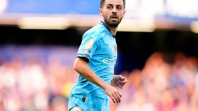 Bernardo Silva aceita metade do salário e muda as regras do mercado europeu