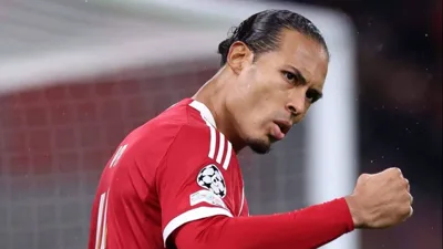 Van Dijk e a arte de ser insubstituível sem parecer imprescindível