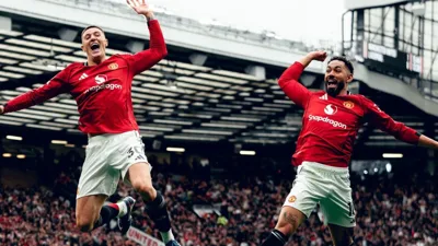 Mainoo decide, United volta à Champions e Ferguson assusta Old Trafford