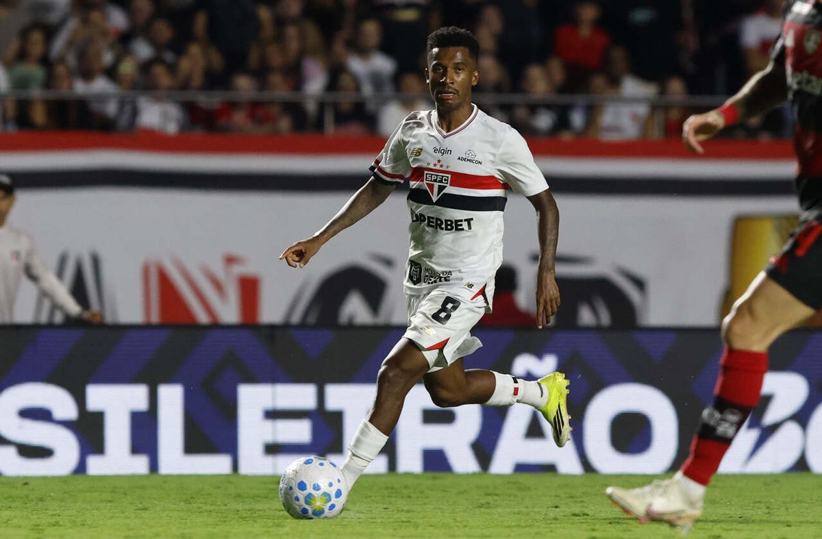 Se ele for transferido neste mercado Danielzinho e os 37 jogos que um meia de