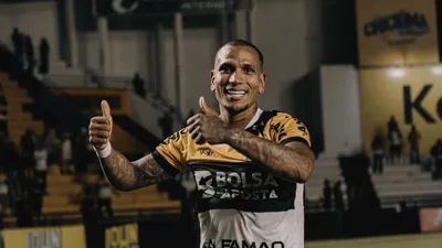 R. Otero e os 37 jogos que justificam sua presença na Série A aos 33 anos