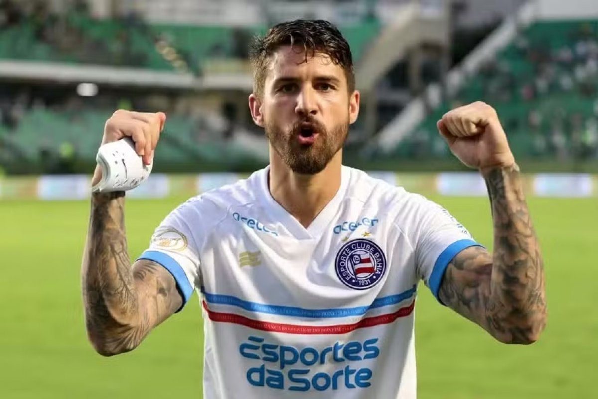Início de carreira Everaldo e os 34 anos que o Bahia ainda