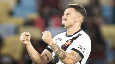 Ex-Flamengo nos acréscimos, Hugo Moura transforma vaia em ovação no Maracanã