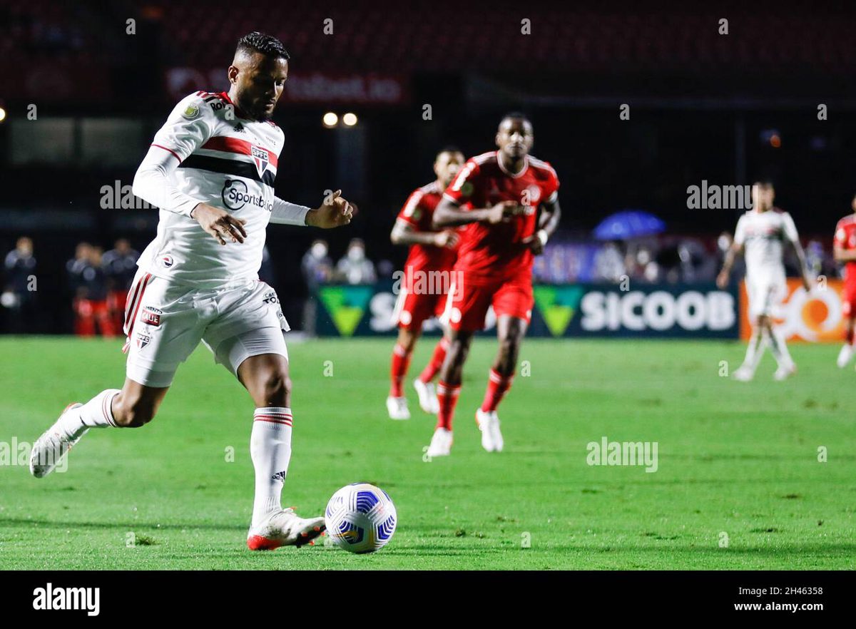 Hoje: o que já é fato Diniz detona árbitro e Reinaldo acusa fa