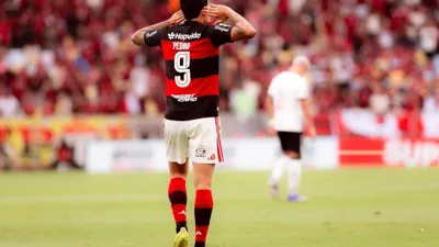 Pedro marcou, Ancelotti anotou e a Copa do Mundo ganhou mais um candidato