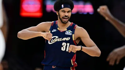 Jarrett Allen domina o terceiro quarto e manda os Cavaliers às semifinais