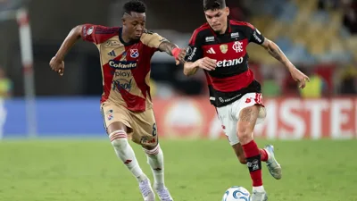 A crise no Medellín chega na hora certa para o Flamengo