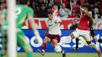 Três vitórias em dez jogos e o Fluminense na encruzilhada da Libertadores