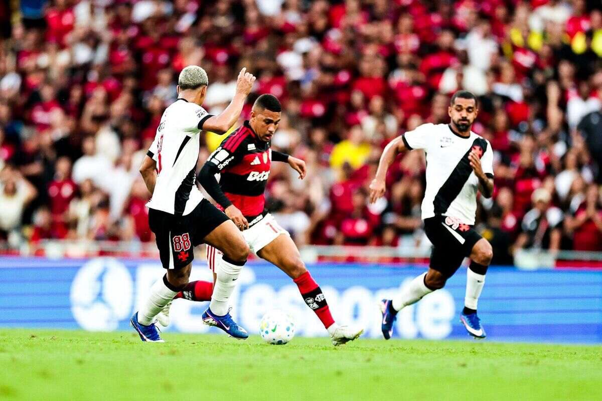 O diagnóstico do momento Arthur Cortines tinha 18 anos e um olho