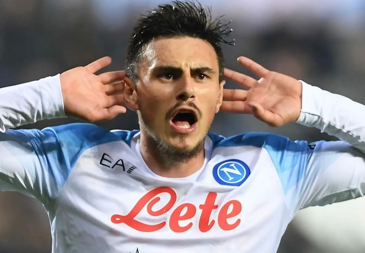Início de carreira E. Elmas e os 21 gols que colocaram o Na
