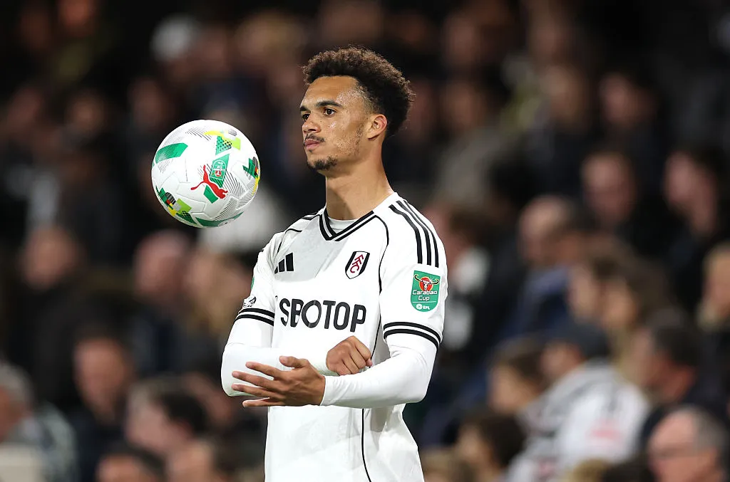 Sob a lente do treinador Antonee Robinson e a arte de ser lateral