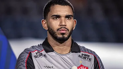 Lucas Arcanjo e a fronteira que separa um goleiro confiável de um goleiro insubstituível