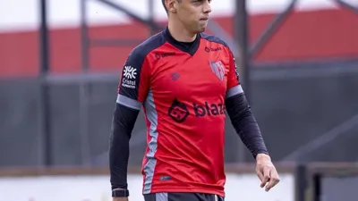 Matheus Ribeiro e os 37 jogos que um zagueiro de 33 anos constrói no Náutico