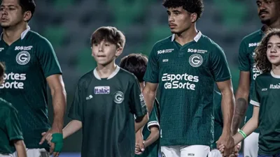 Dois gols em dois minutos e o futebol brasileiro nunca mais será o mesmo