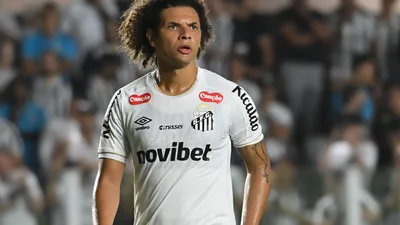 Willian Arão acendeu o rastilho e o Santos virou barril de pólvora