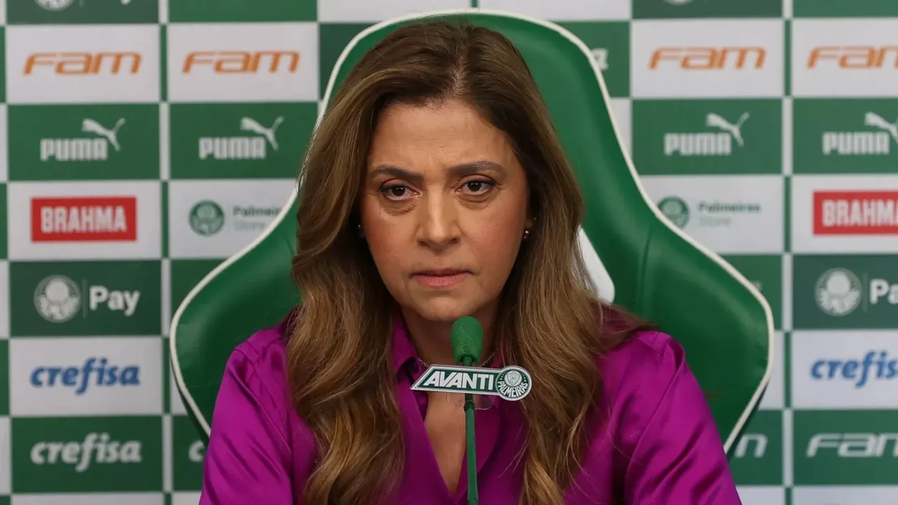 Leila Pereira, presidente do Palmeiras, em reunião de dirigentes do futebol brasileiro sobre direitos de transmissão