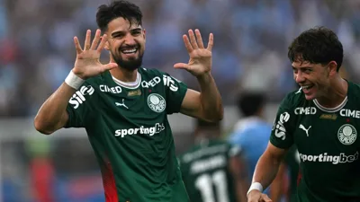 O Palmeiras tropeçou nos primeiros 30 minutos em Lima e depois atropelou
