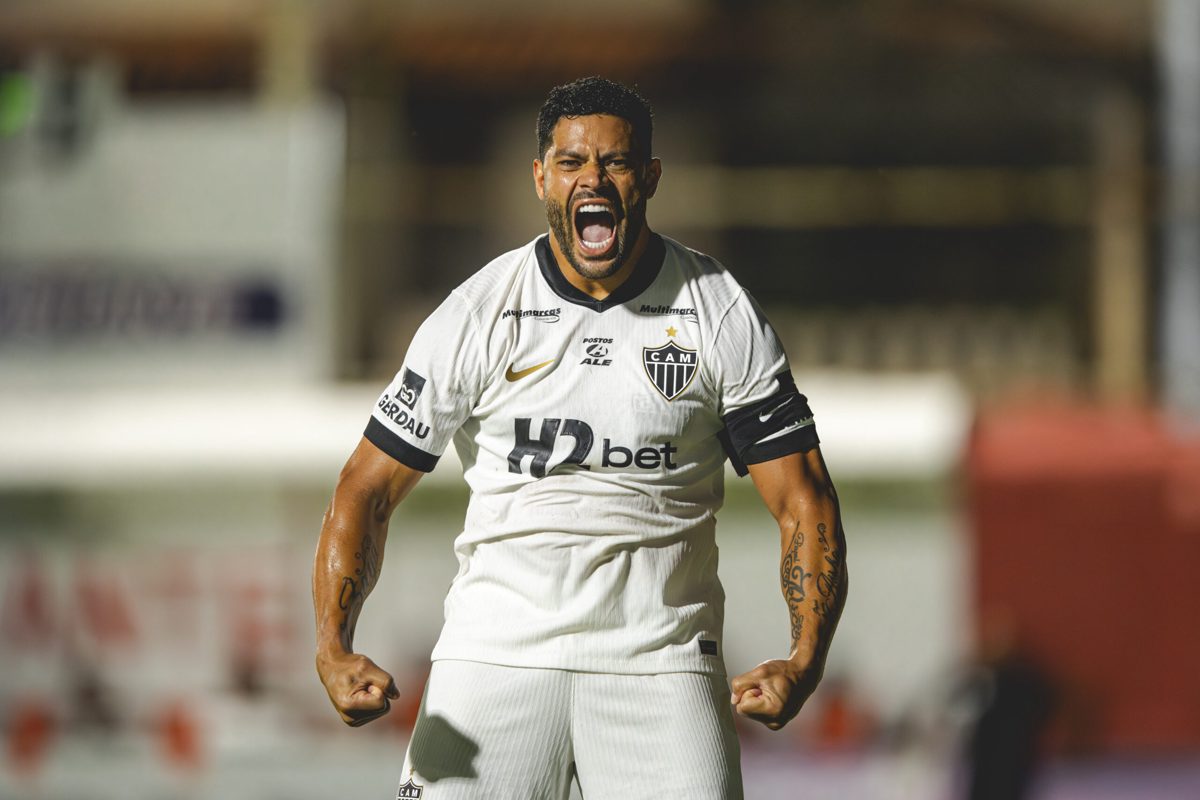 A narrativa do centroavante titular que não se sustenta Chegou. Mas Hulk no Flum