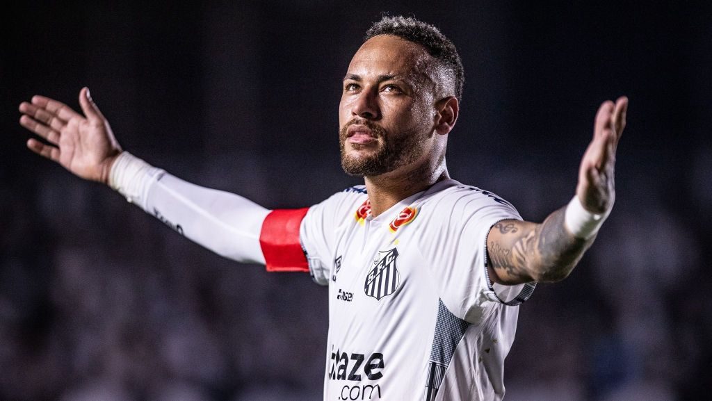 O momento que decidiu o jogo Neymar decide no fim do primeiro tempo e