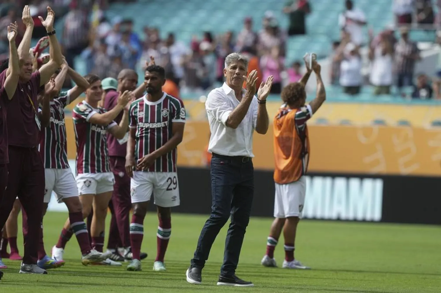 O precedente que o Fluminense tenta repetir Um veterano de 39 anos pode salvar o