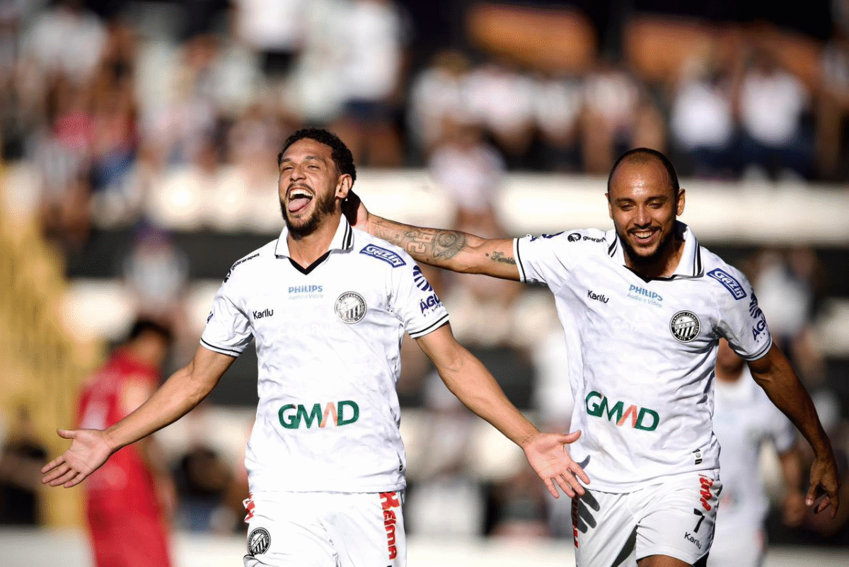 O contrato e o que ele revela sobre a estratégia tricolor Um veterano de 39 anos