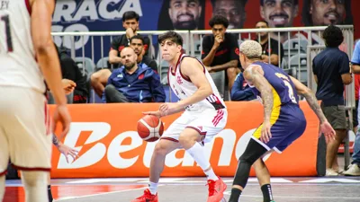 Há um ano, Flamengo destruiu o Mogi por 48 pontos e reescreveu o basquete nacional