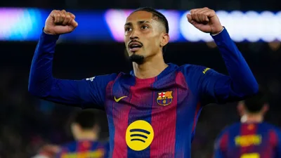 Barcelona coloca Raphinha no mercado e muda o equilíbrio tático do Barça