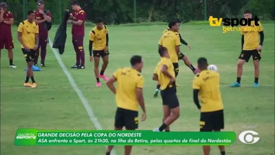 No gramado da Casa Branca, Poatan e Gane trocam olhares que valem um cinturão
