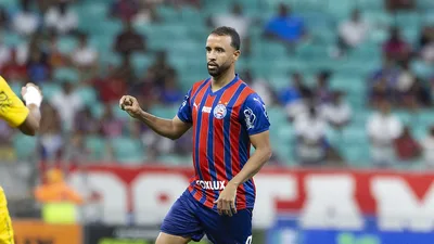 Caio Alexandre e os 27 anos que o Bahia apostou no meio-campo da Série A