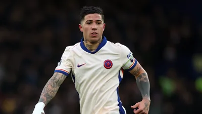 E. Fernández e os 13 números que o Chelsea não consegue ignorar