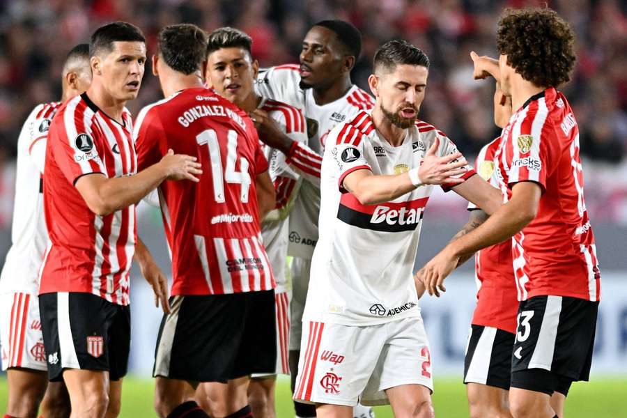 Como o Grupo A ficou depois do empate no Peru Flamengo lidera o Grupo A sem prec